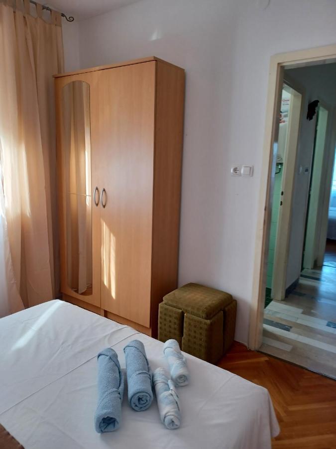Helen Apartments Crikvenica Bagian luar foto