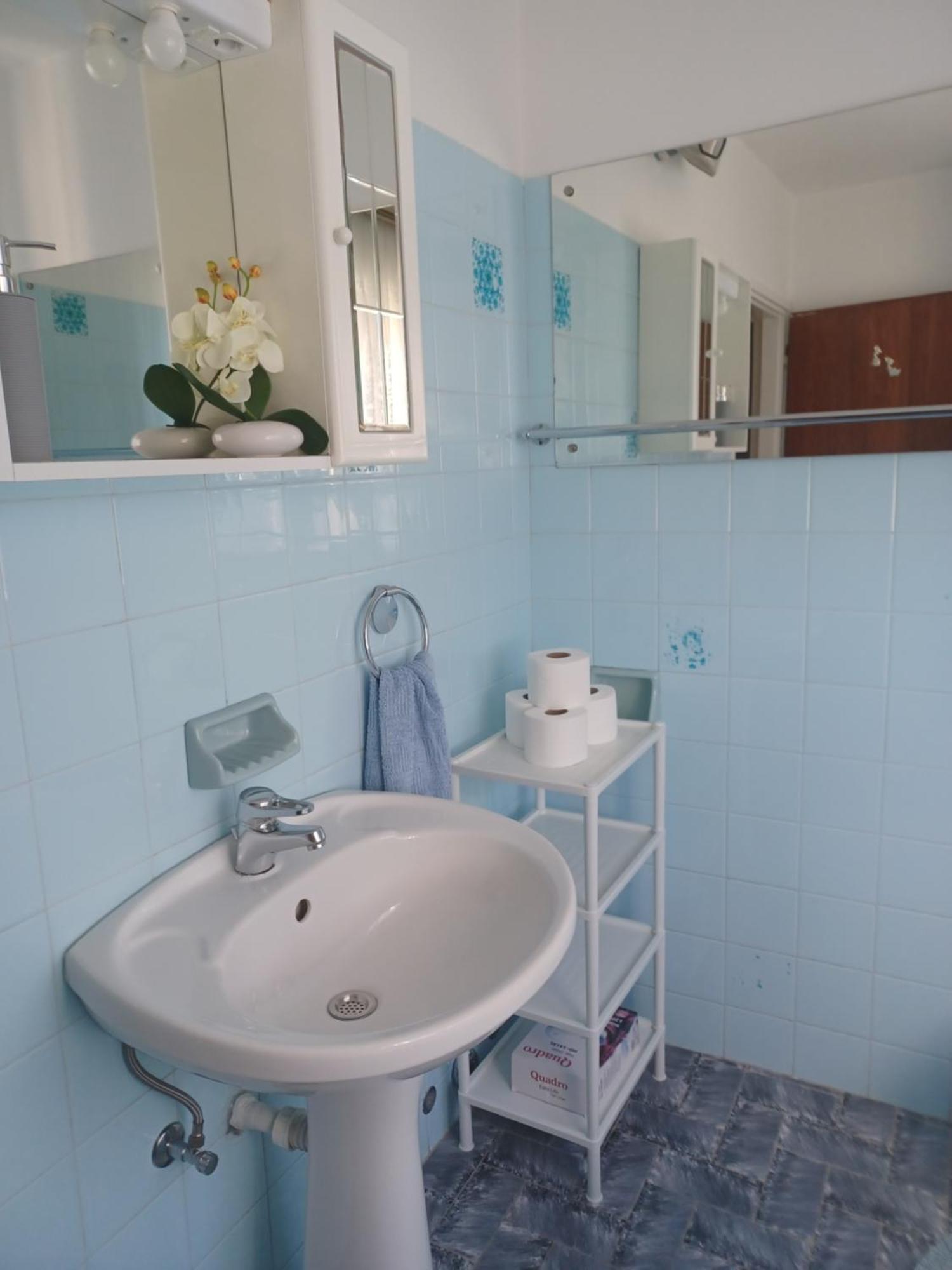 Helen Apartments Crikvenica Bagian luar foto