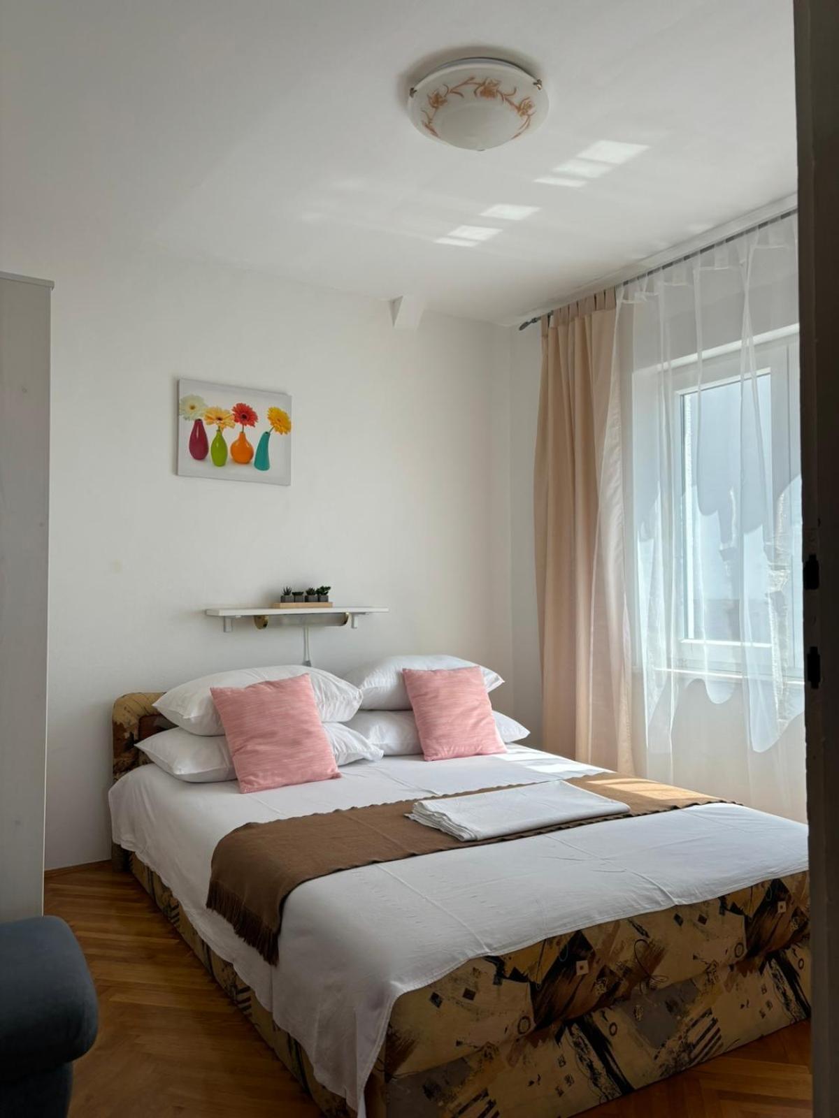 Helen Apartments Crikvenica Bagian luar foto