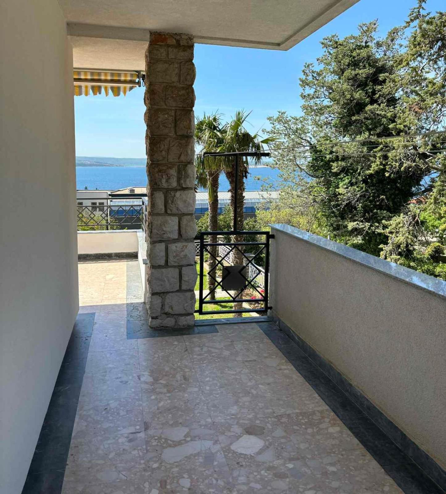 Helen Apartments Crikvenica Bagian luar foto