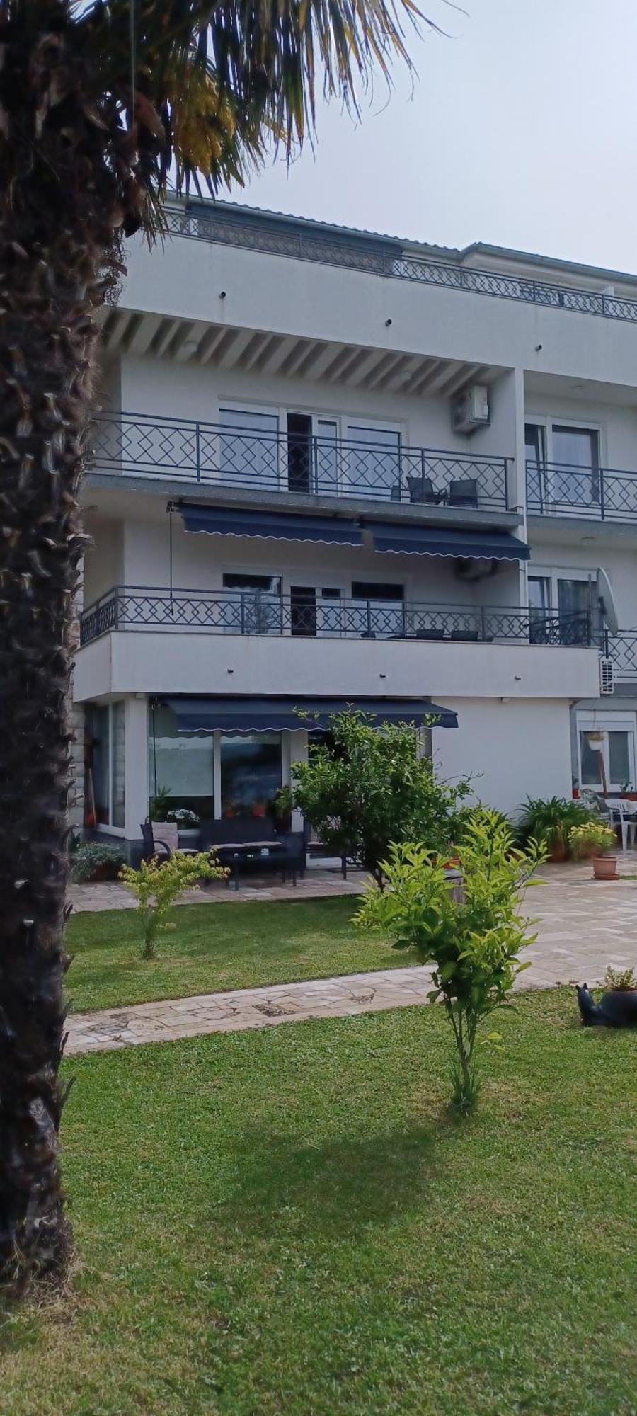 Helen Apartments Crikvenica Bagian luar foto