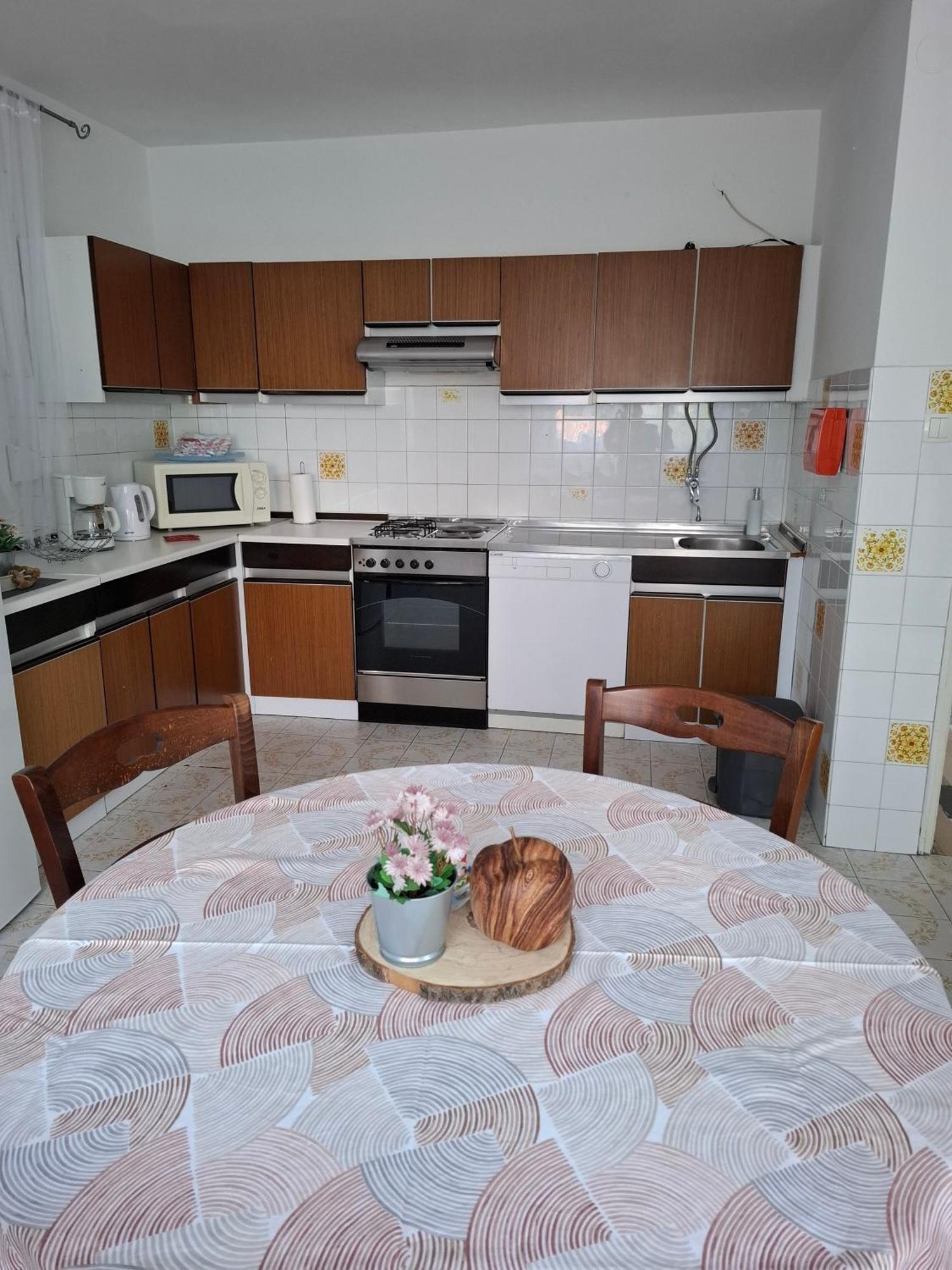 Helen Apartments Crikvenica Bagian luar foto