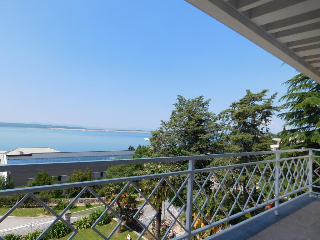 Helen Apartments Crikvenica Bagian luar foto