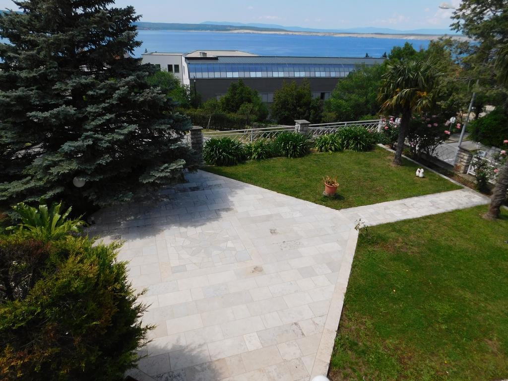 Helen Apartments Crikvenica Bagian luar foto