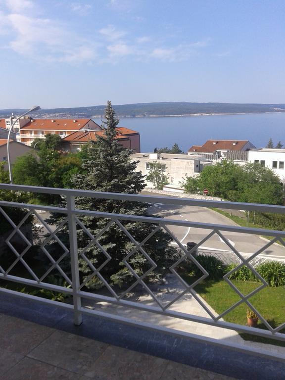 Helen Apartments Crikvenica Bagian luar foto